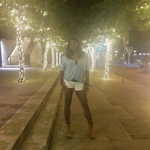 Meet your Posher, Shelly ann